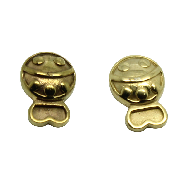 Are stainless steel cast earrings suitable for sensitive skin?